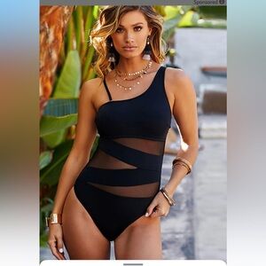 Black One-Shoulder Swimsuit
